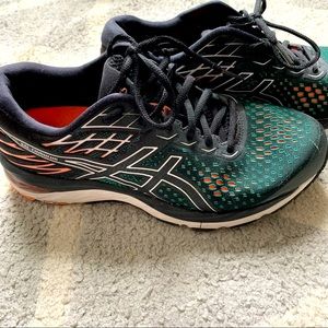 ASICS Gel-Cumulus 21 Running Shoe